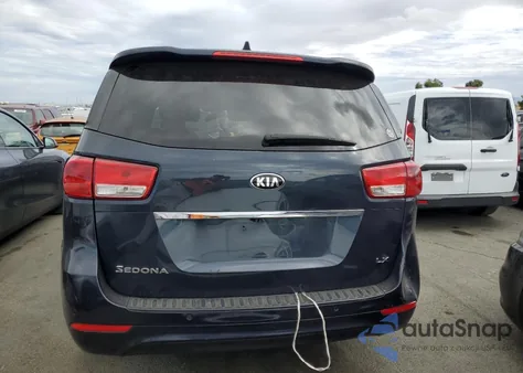 2015 Kia Sedona Lx из США, поврежденный, VIN KNDMB5C10F6036533